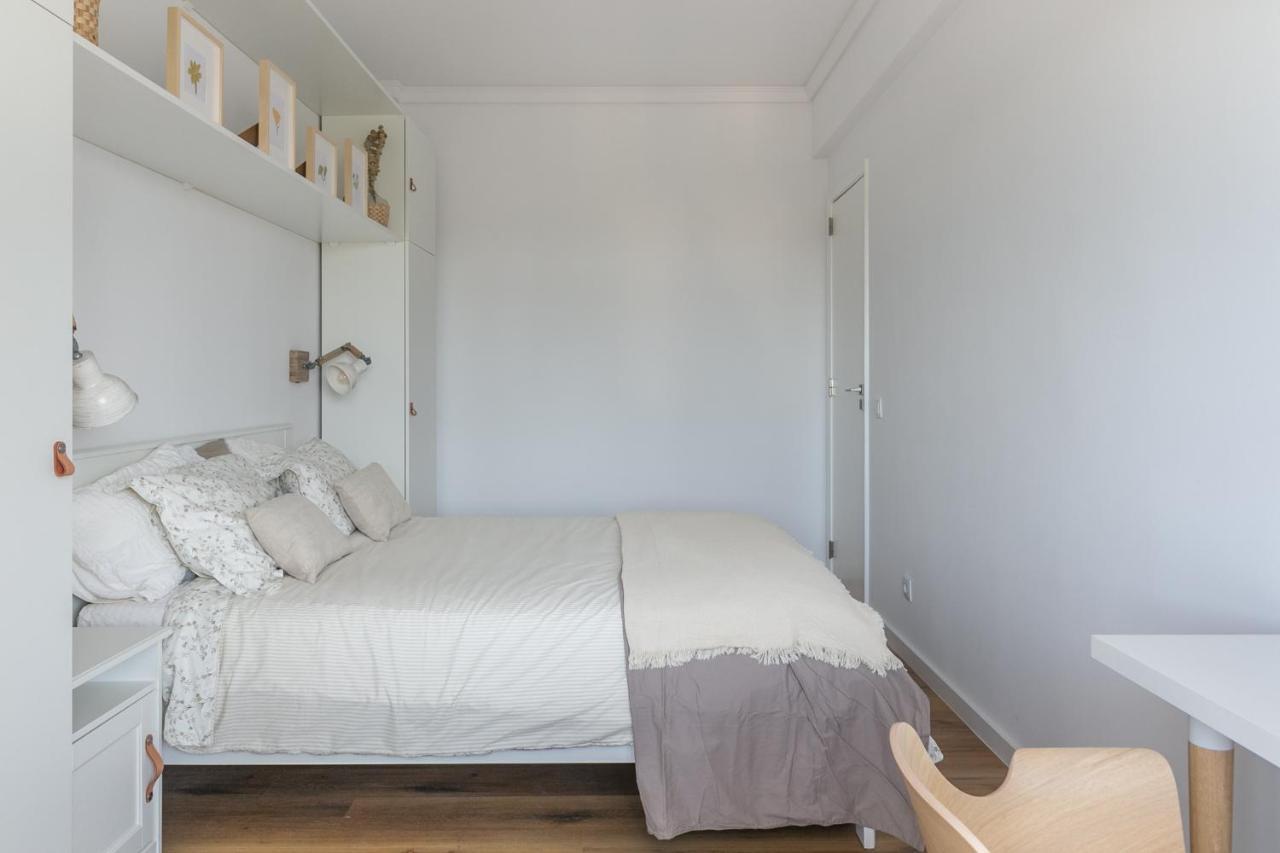 Spacious Apt Campo D'Ourique With Ac Lisbon Exterior photo